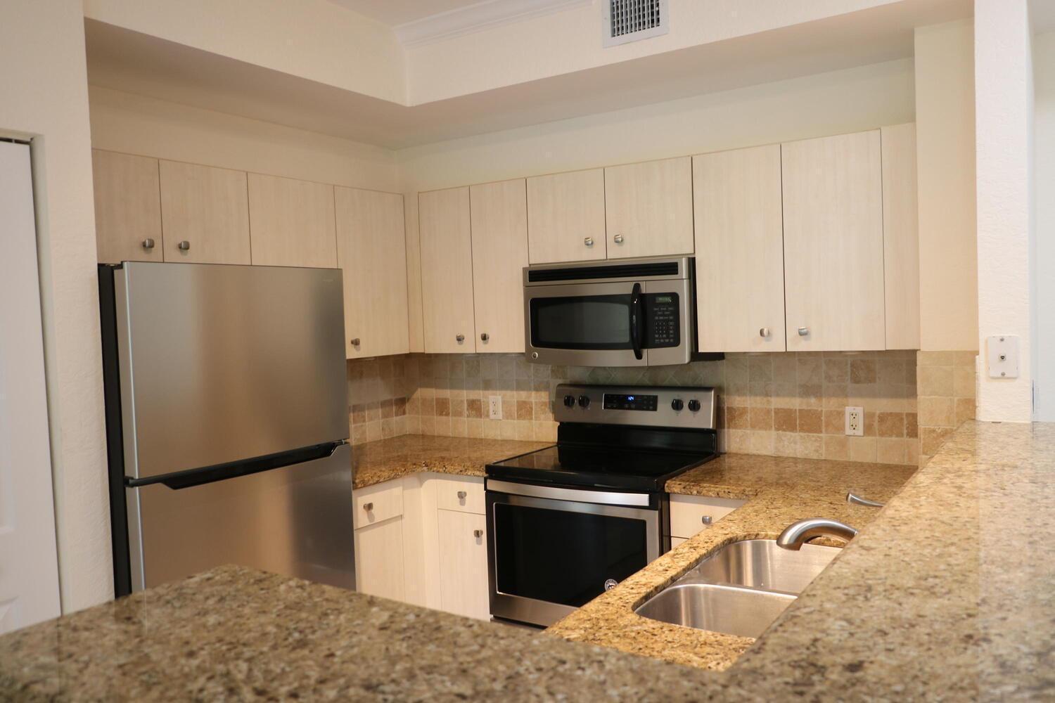 1803 N Flagler Drive # 212, West Palm Beach FL 33407