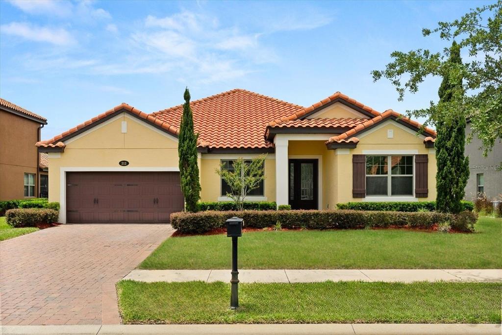 212 LUGANO WAY