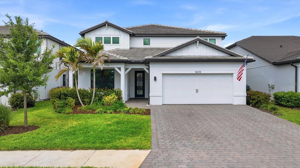 16313 HIDDEN OAK LOOP