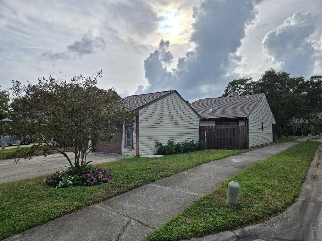 156 DEVON COURT