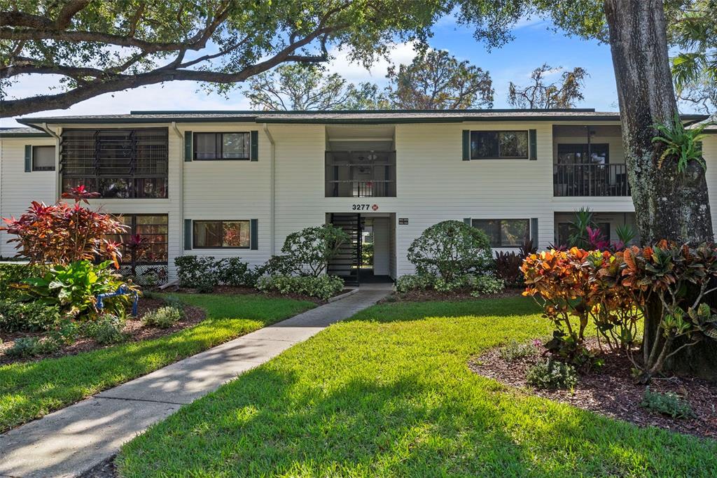 3277 FOX CHASE CIRCLE N UNIT 105