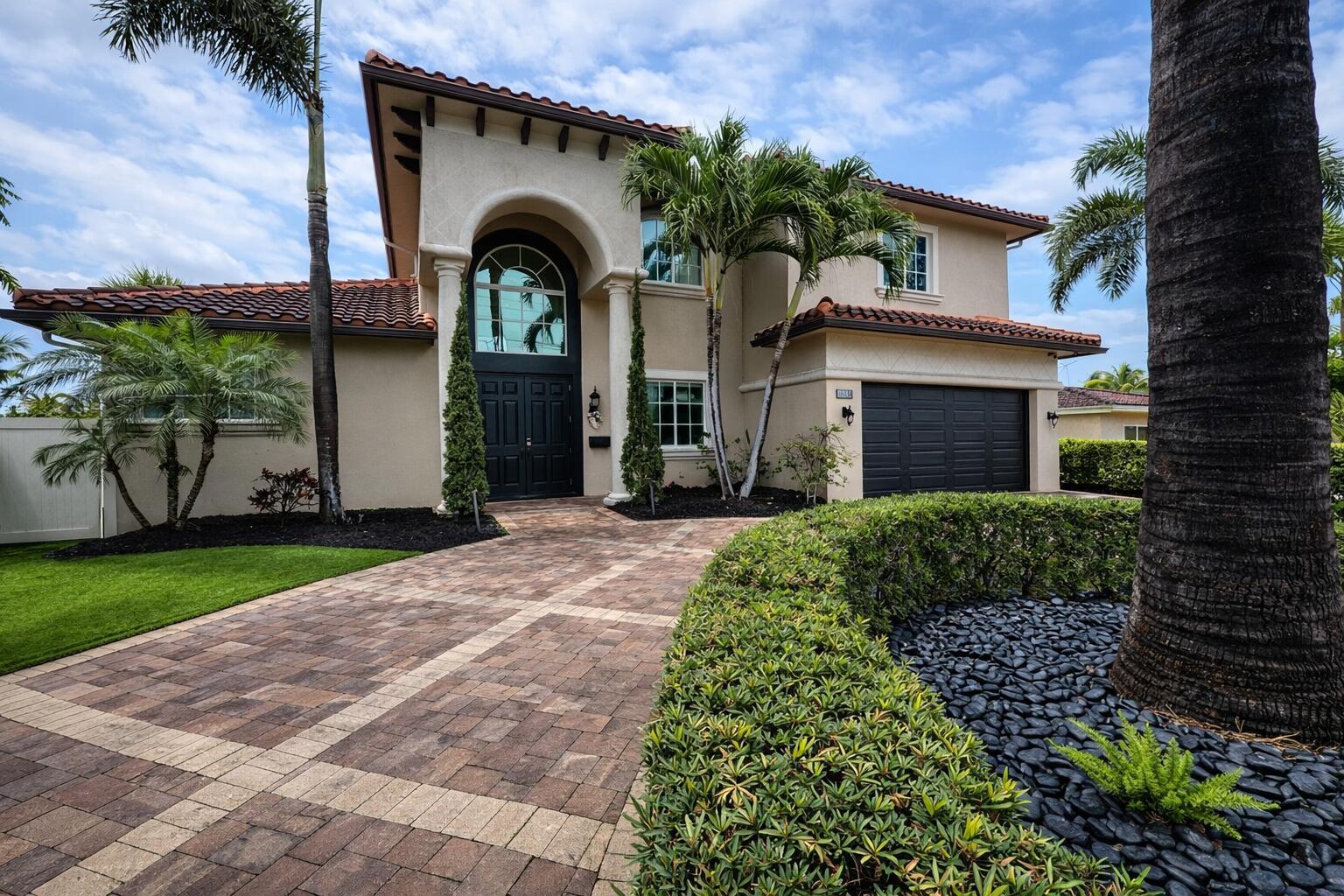 2461 SE 10th Street, Pompano Beach FL 33062