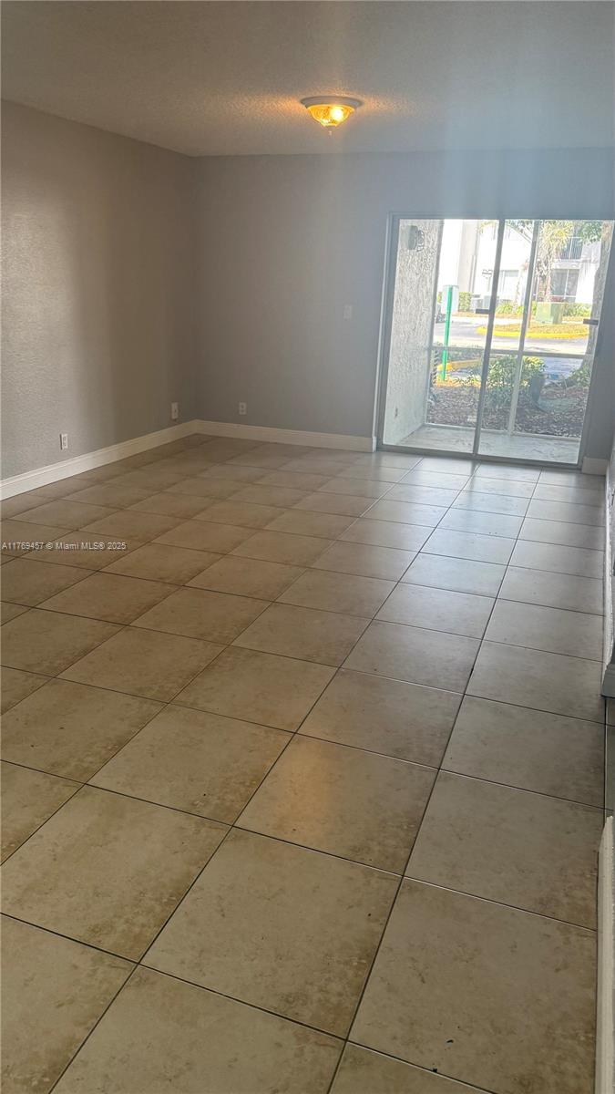 5720 Rock Island Rd # 380, Tamarac FL 33319