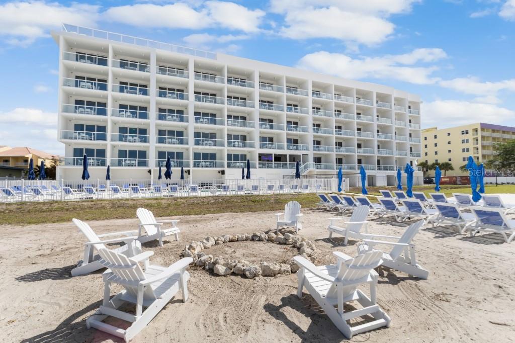 11500 GULF BOULEVARD UNIT 513