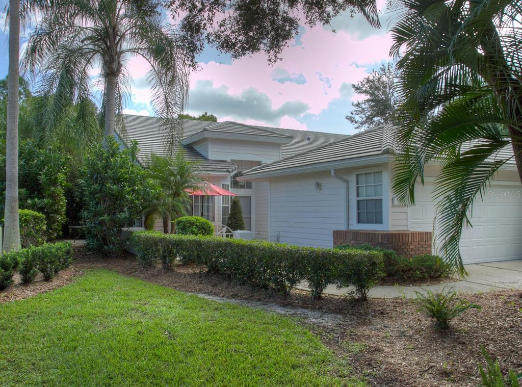 7911 WHITEBRIDGE GLEN, UNIVERSITY PARK, FL — photo 3 of 30