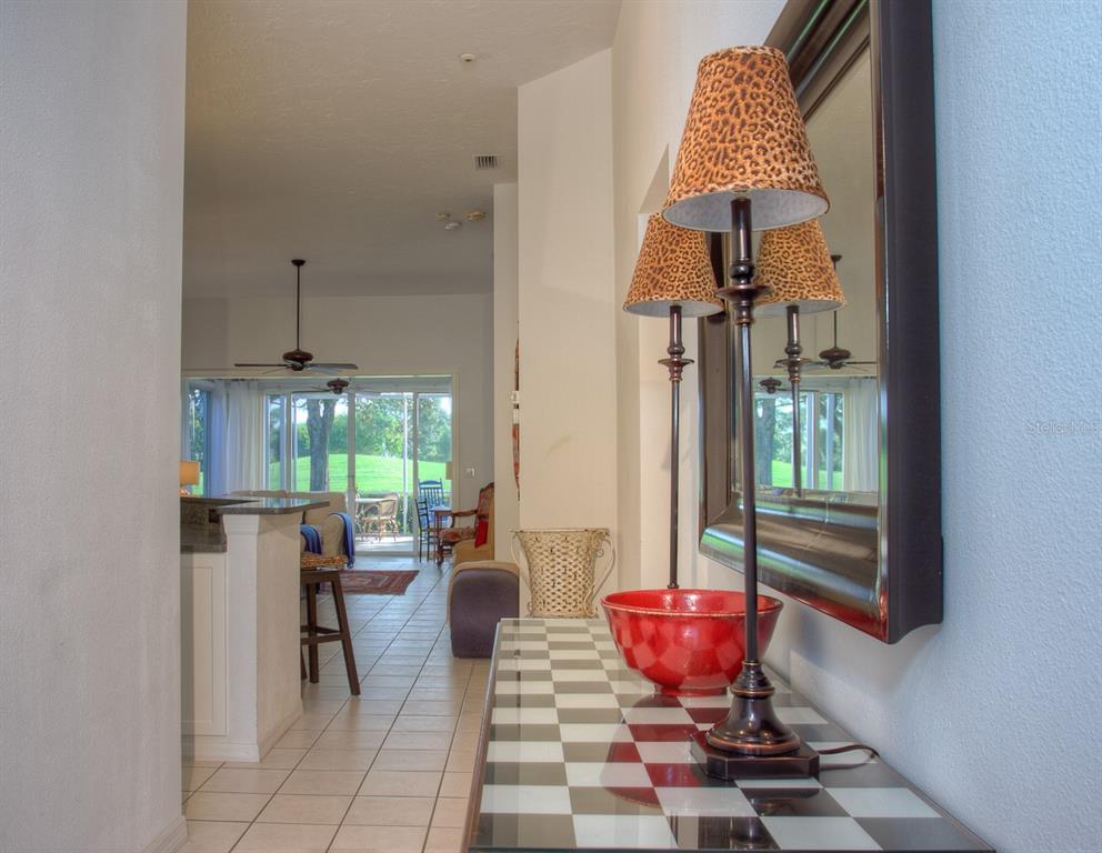 7911 WHITEBRIDGE GLEN, UNIVERSITY PARK, FL — photo 5 of 30