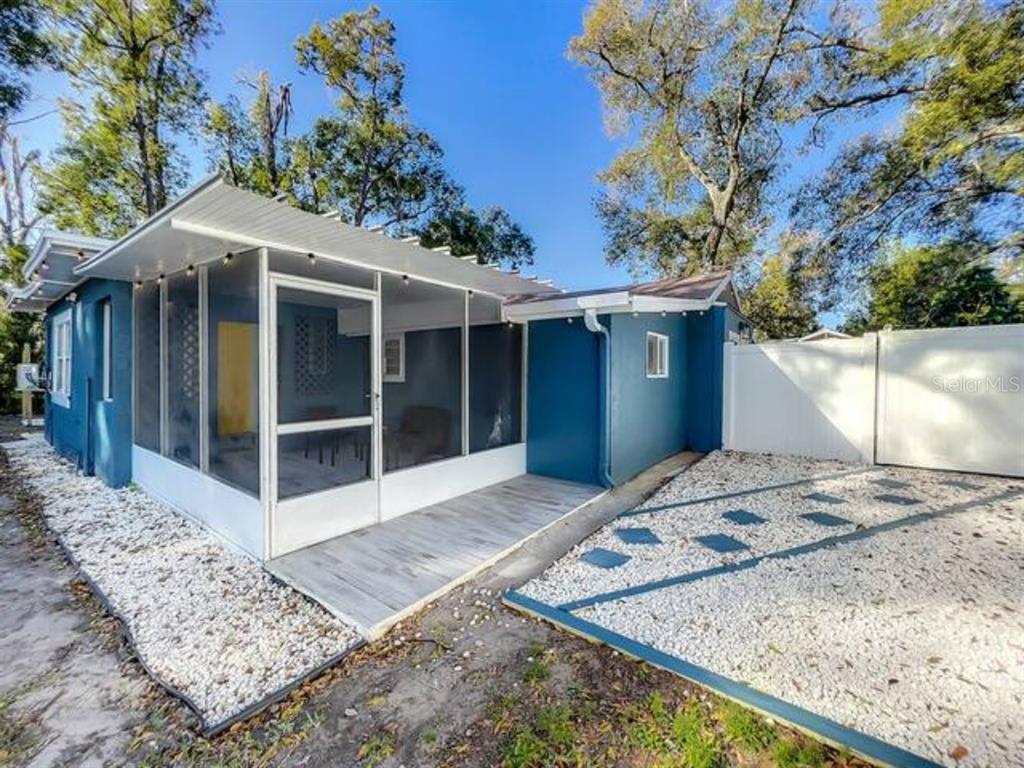 2008 PAGE AVE UNIT 3