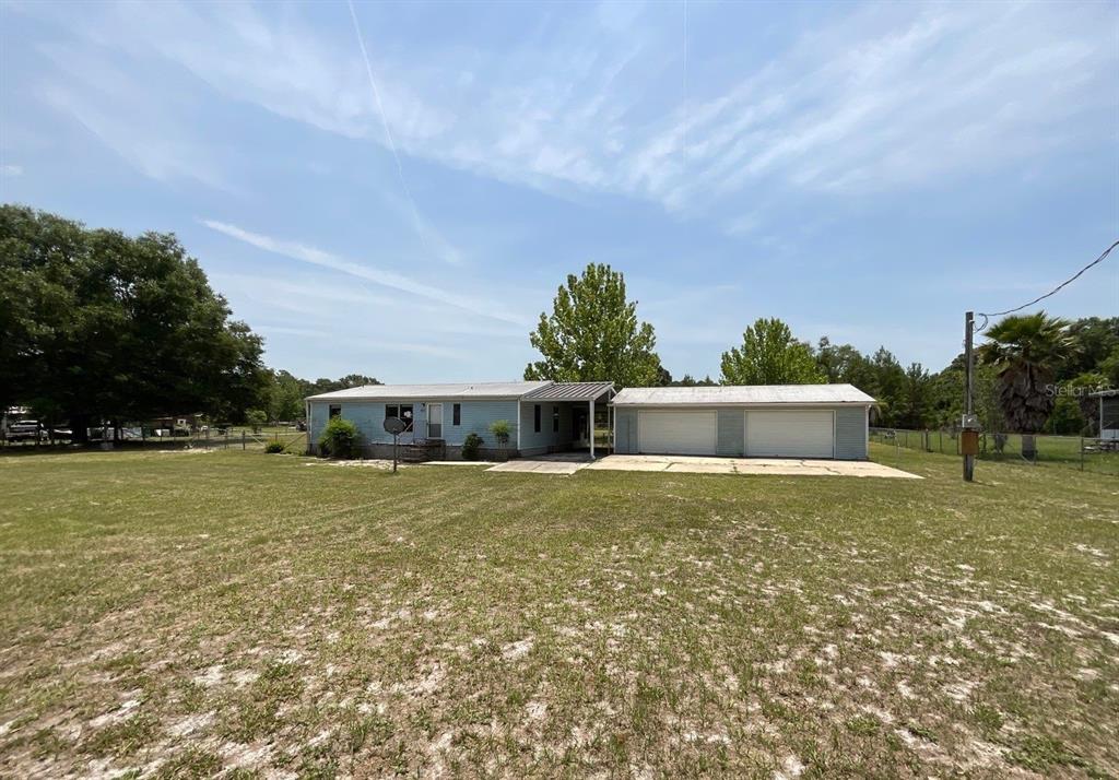 461 LAKE COMO DRIVE