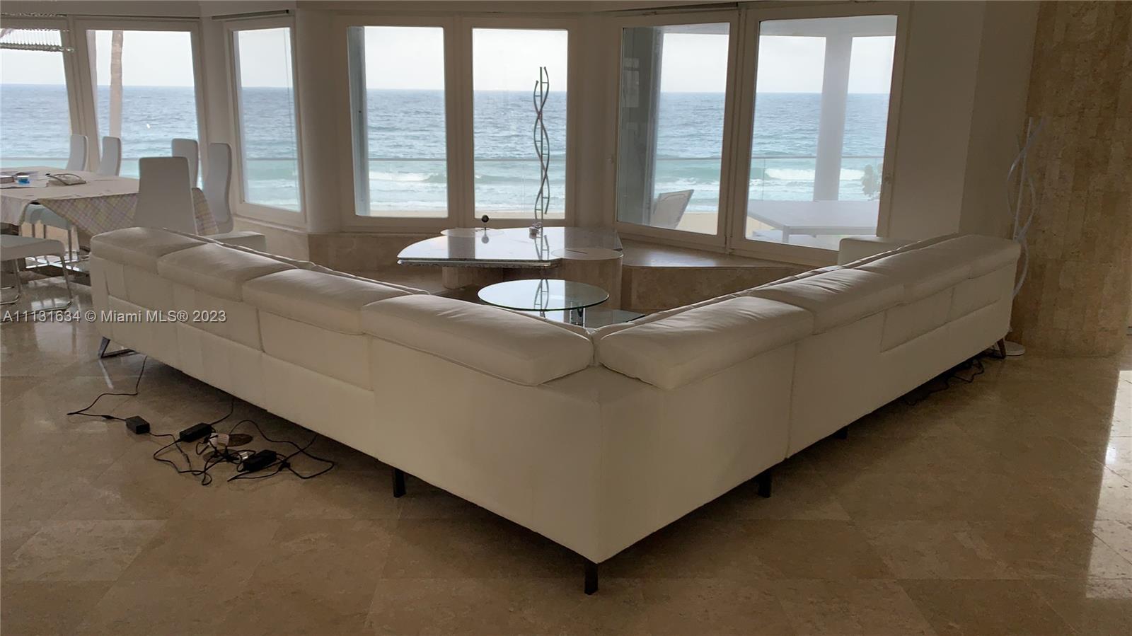 FORT LAUDERDALE, FL — photo 5 of 5