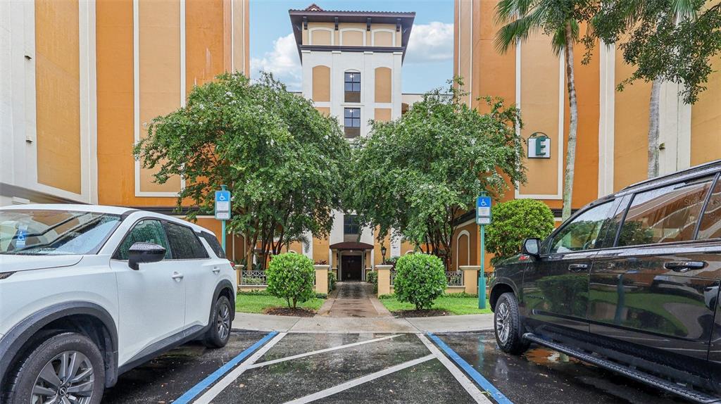12527 FLORIDAYS RESORT DRIVE UNIT 410E