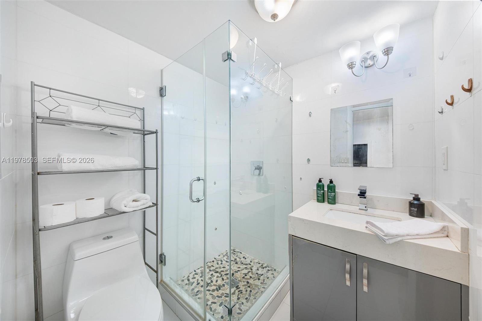 2520 SW 20th St # 1, Miami FL 33145