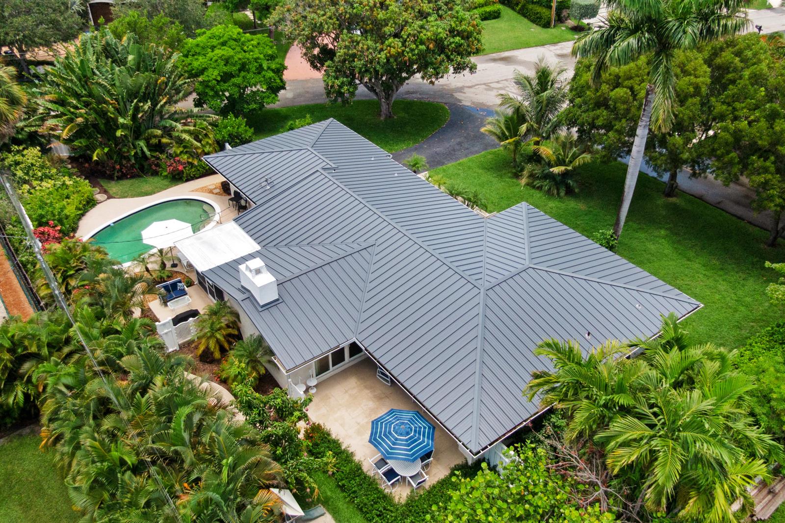3240 Lakeview Drive, Pompano Beach FL 33062