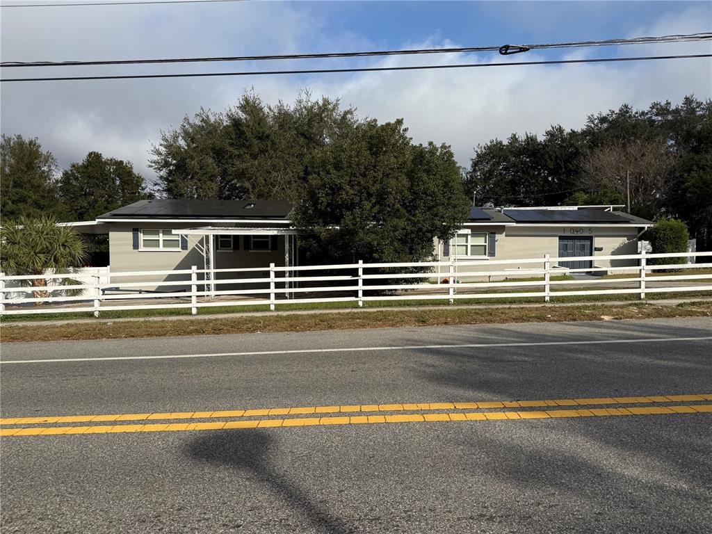 1005 ARIANA STREET