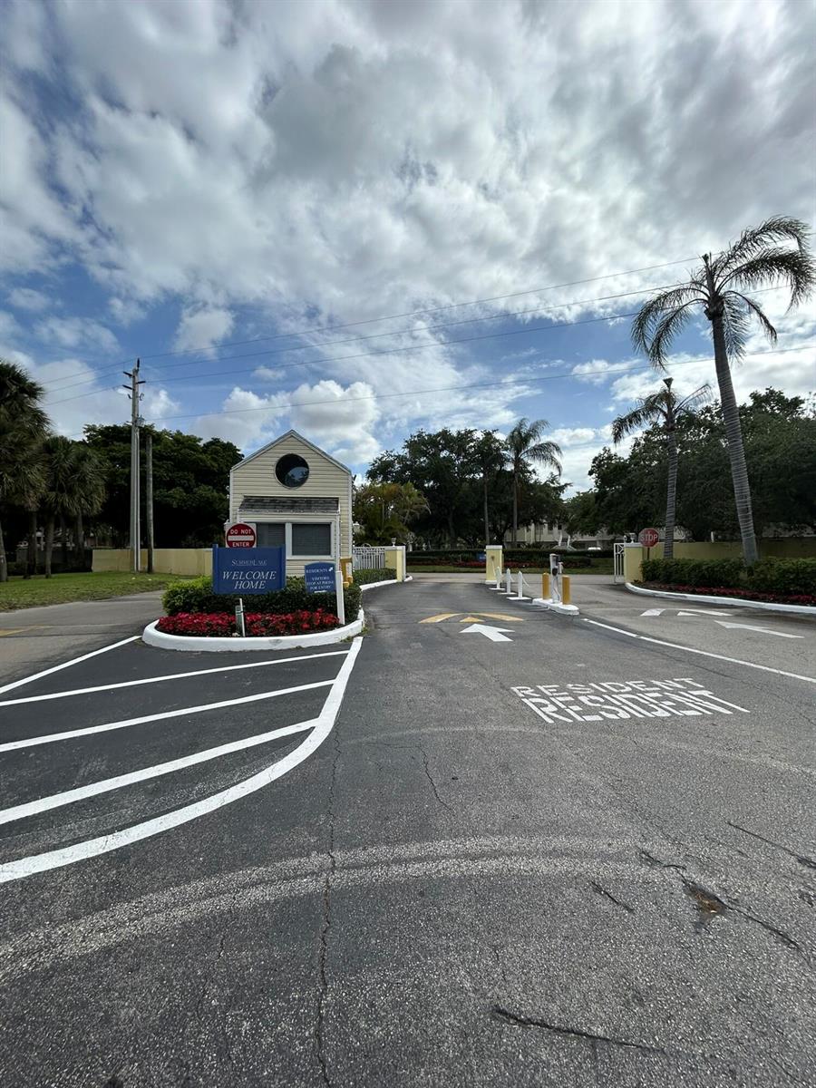 3469 NW 44th Street # 104, Lauderdale Lakes FL 33309
