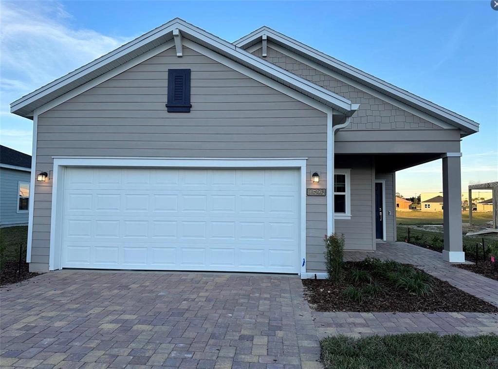 1525 NW 44TH COURT ROAD