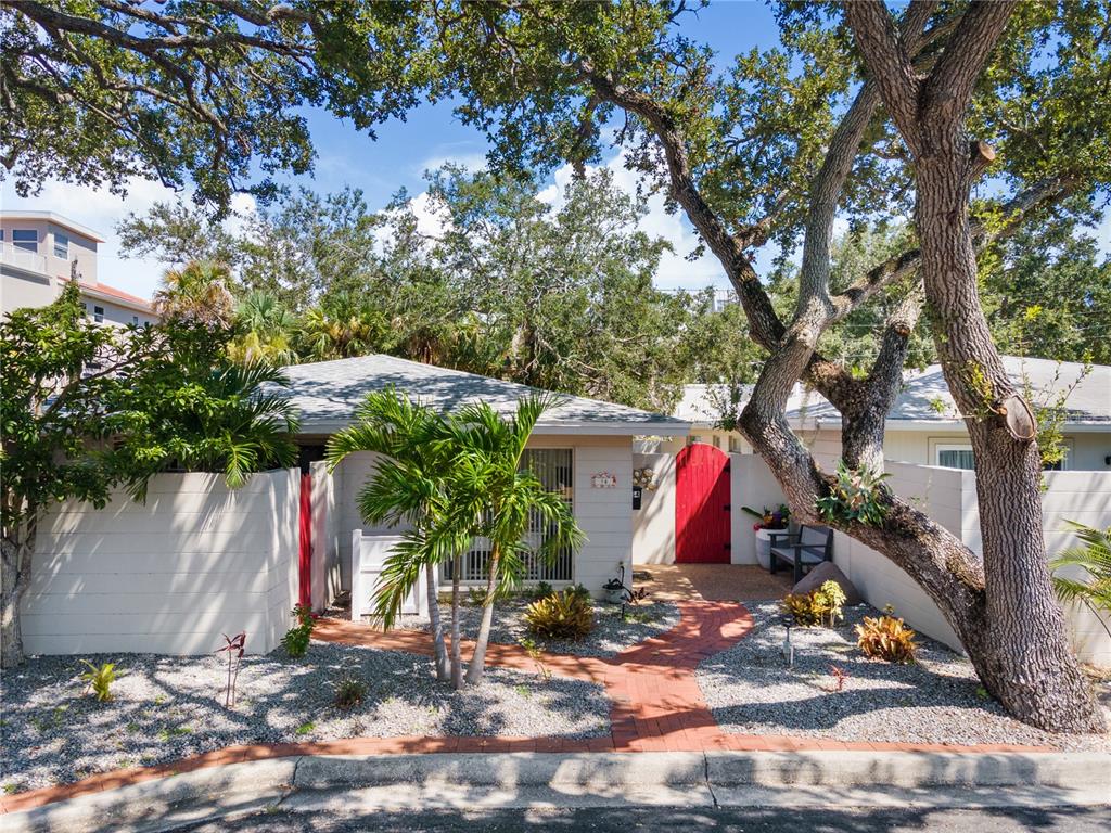 6005 MIDNIGHT PASS ROAD UNIT S4