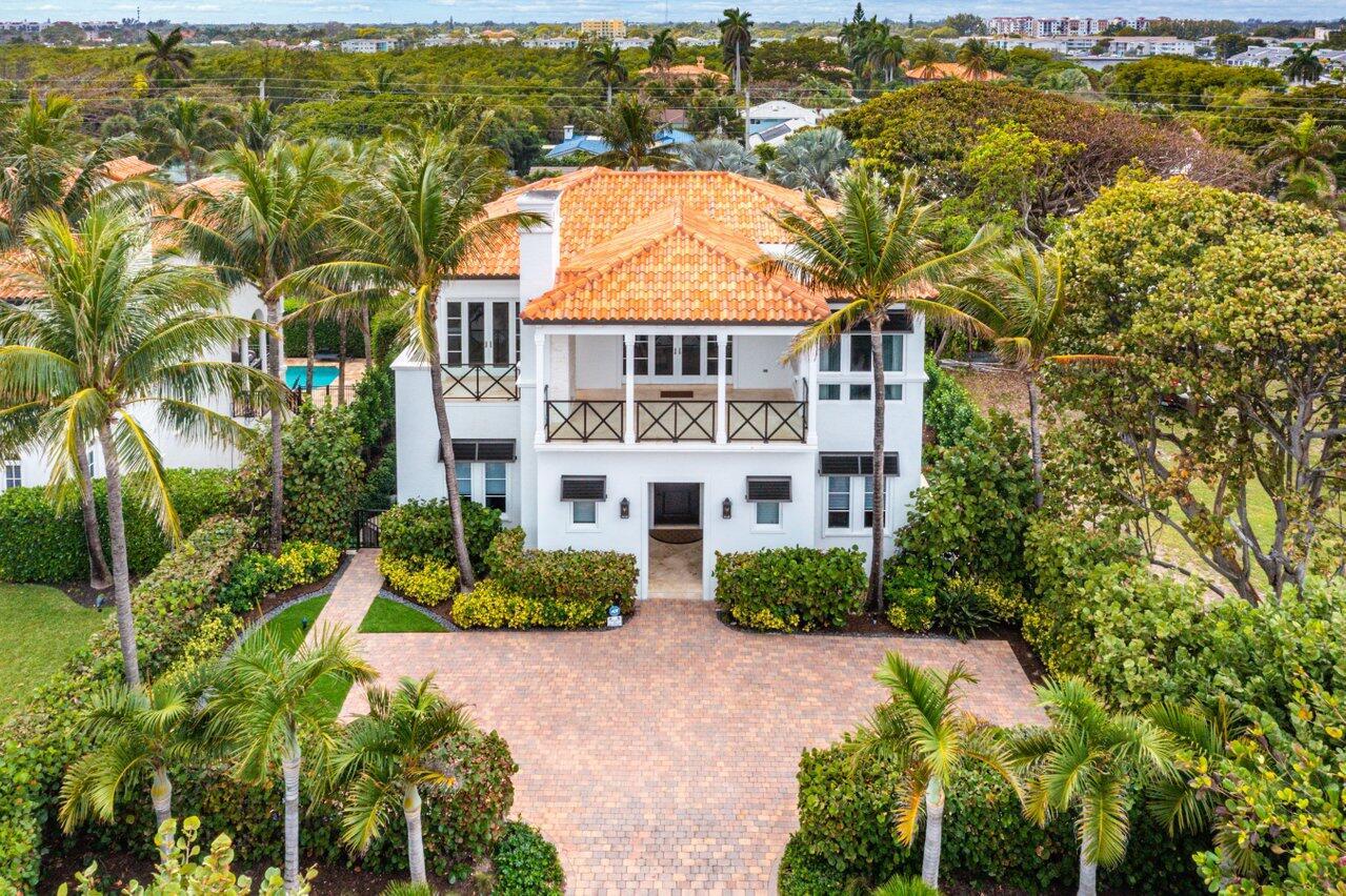 6103 N Ocean Boulevard N, Ocean Ridge FL 33435