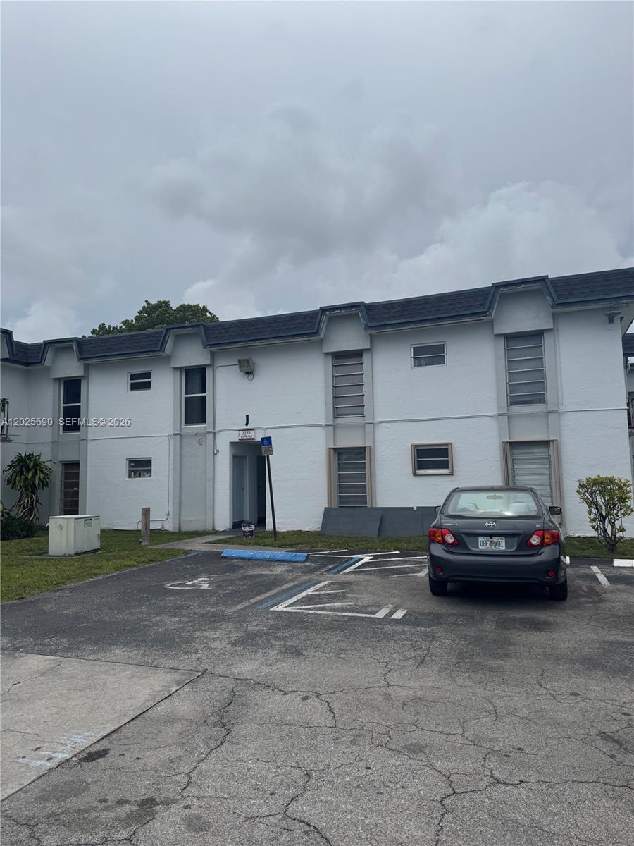 7235 SW 94th Pl # J6, Miami FL 33173