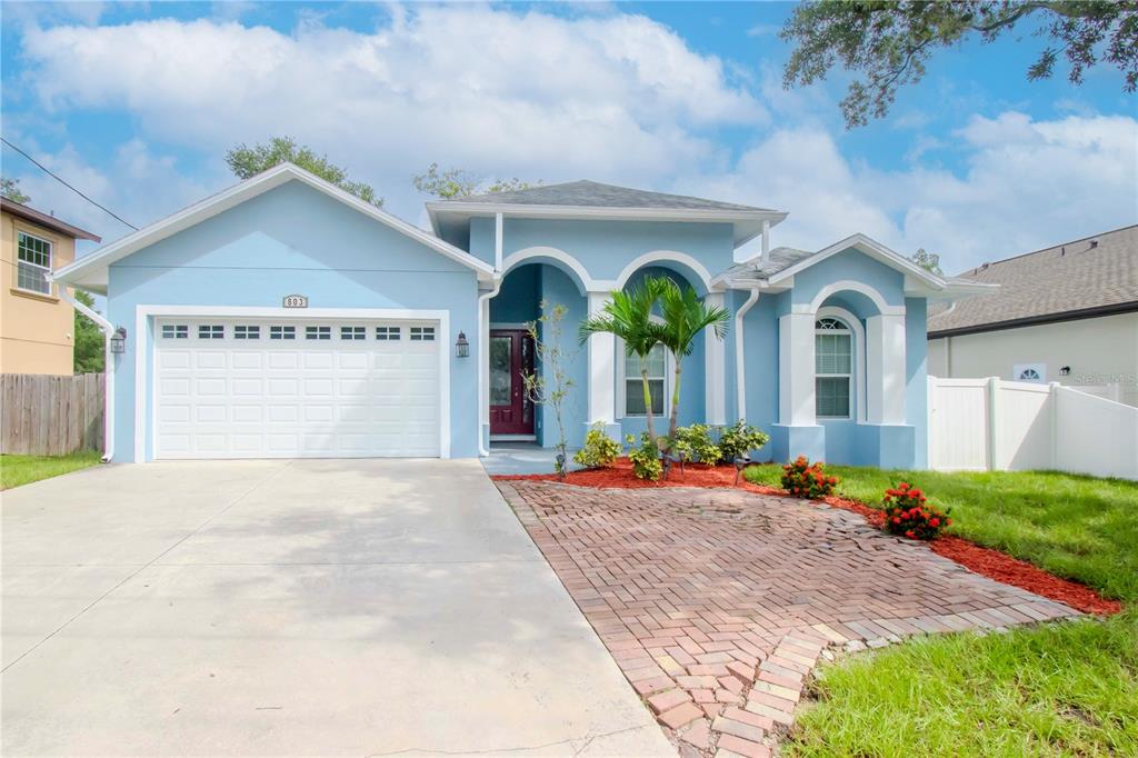 803 W SLIGH AVENUE