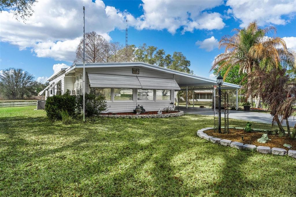 304 IVANHOE CIRCLE, LADY LAKE, FL — photo 5 of 30