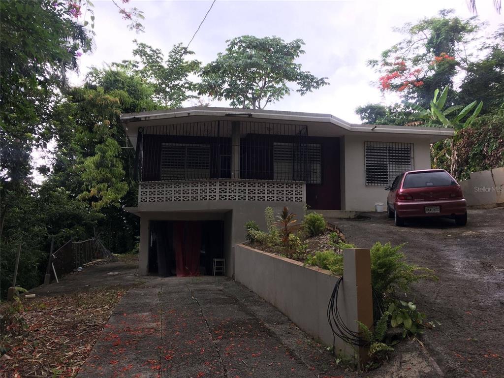352 BARRIO QUEMADO