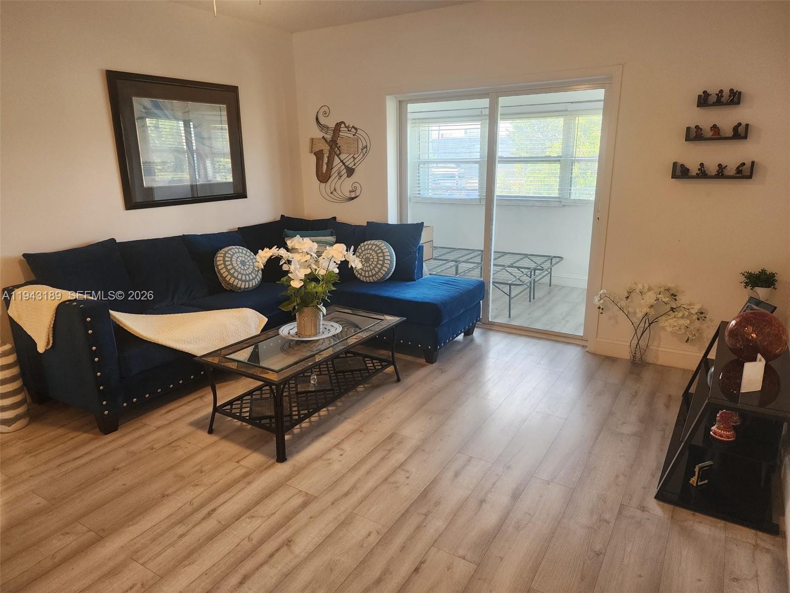 1115 LAKE TER # 206, Boynton Beach FL 33426