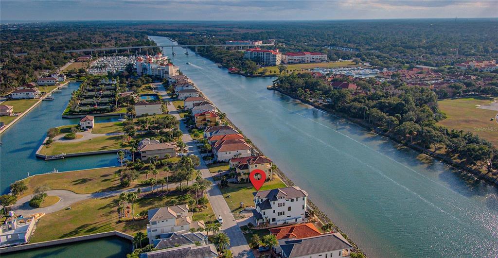 276 YACHT HARBOR DRIVE