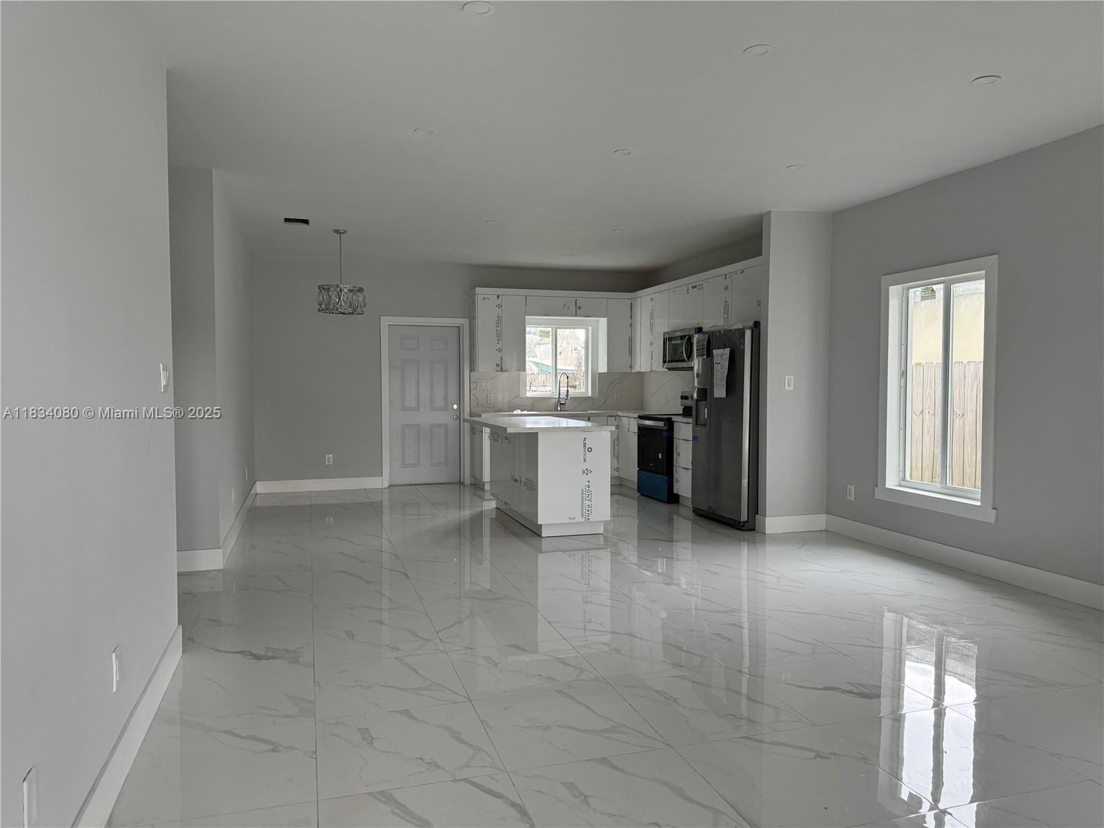4801 NW 31st Ct, Miami FL 33142