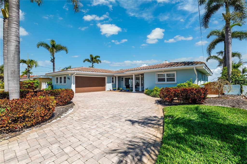 2540 E BAY ISLE DRIVE SE