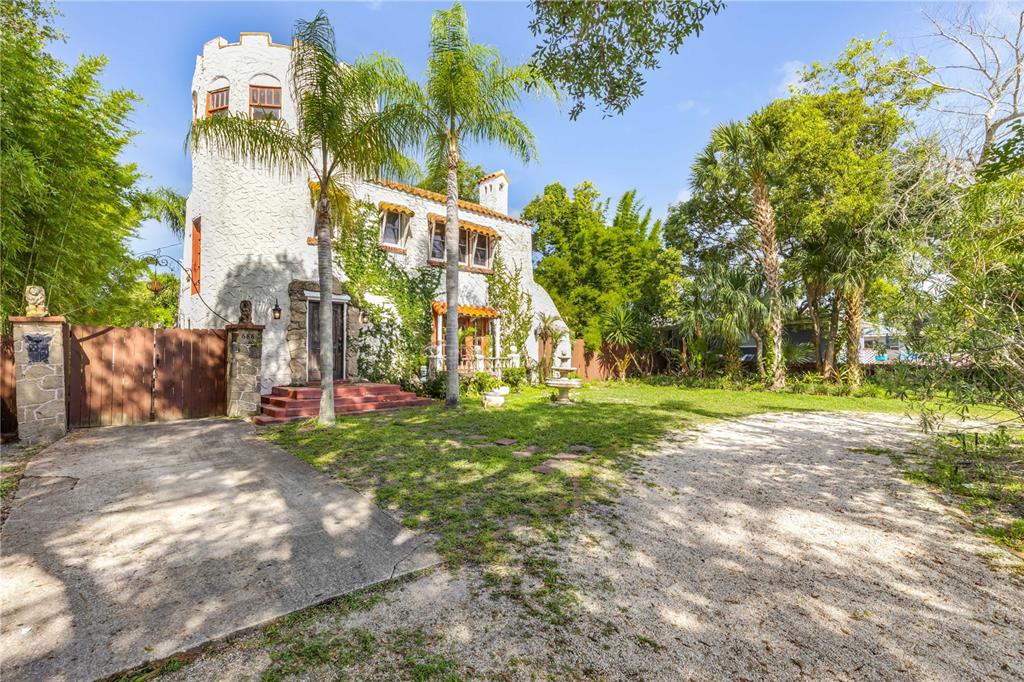 688 ALCAZAR AVENUE, ORMOND BEACH, FL — photo 2 of 30