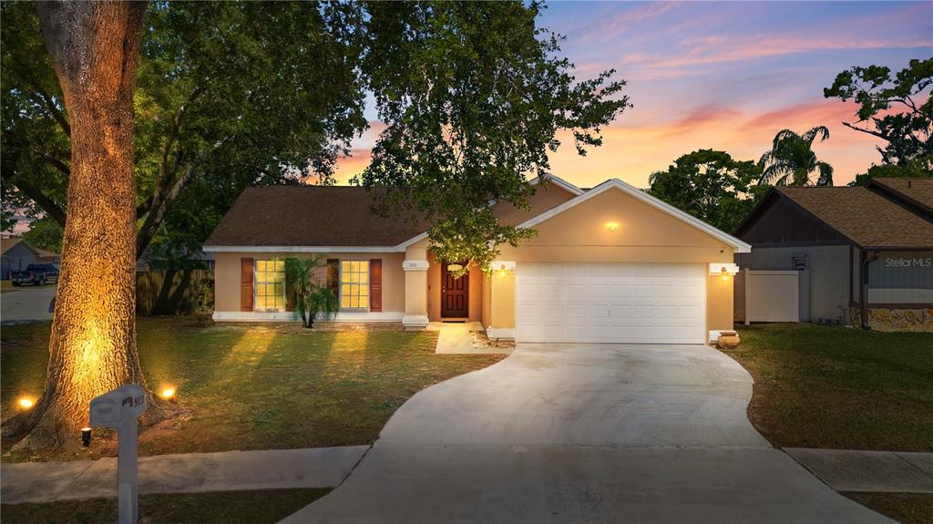 802 SMITH BAY DRIVE