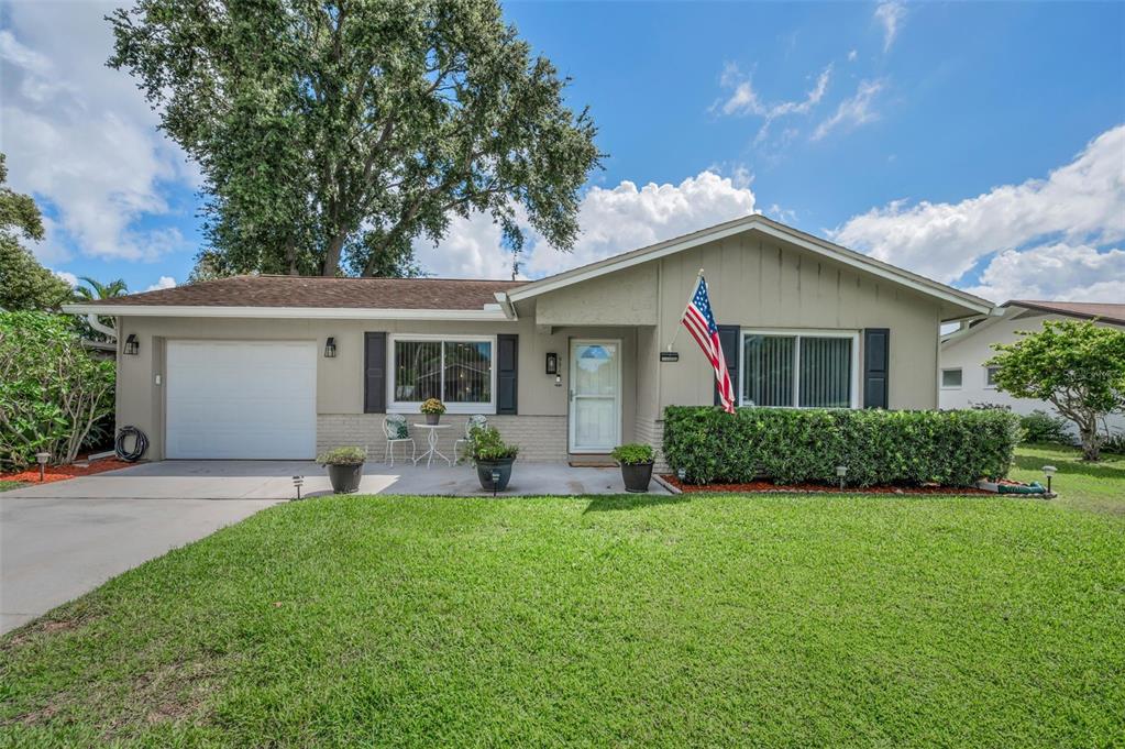 921 ANCHORAGE LANE