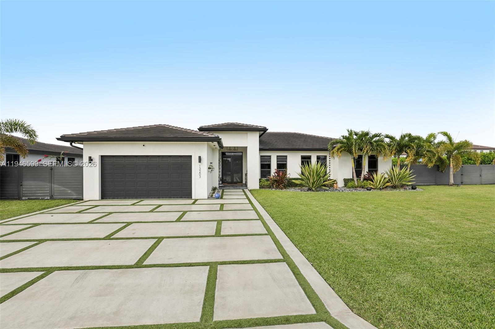 13203 SW 228th St, Miami FL 33170