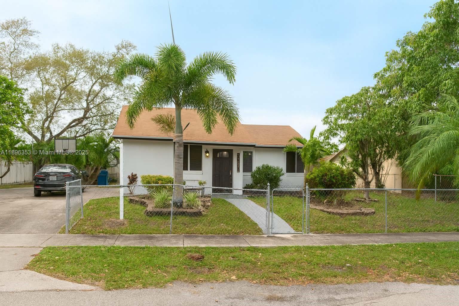 15930 SW 305th Ter, Homestead FL 33033