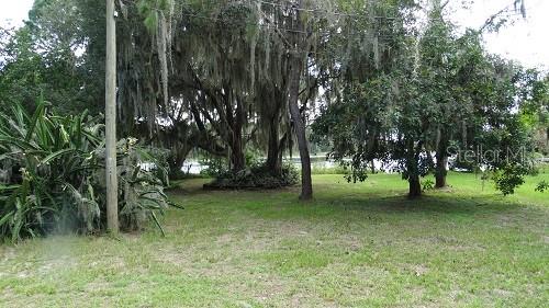 9444 LAKE HICKORY NUT DRIVE