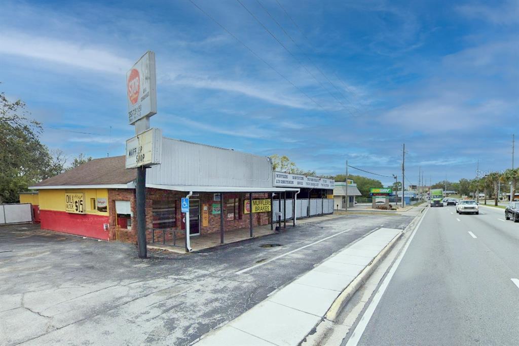 2011 CITRUS BOULEVARD