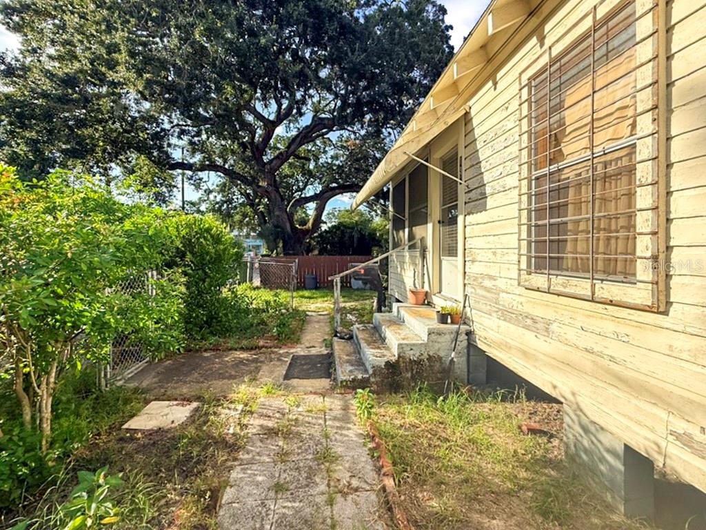 137 BLANCO STREET, ST AUGUSTINE, FL — photo 3 of 30