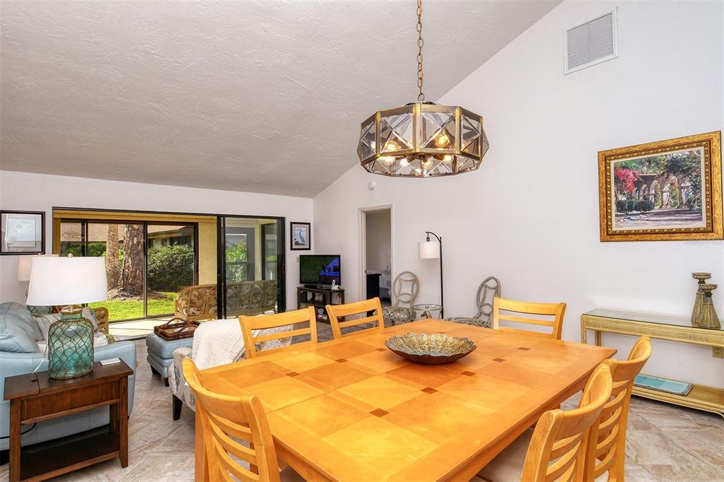 3131 WINDRUSH BOURNE UNIT 22, SARASOTA, FL — photo 5 of 30