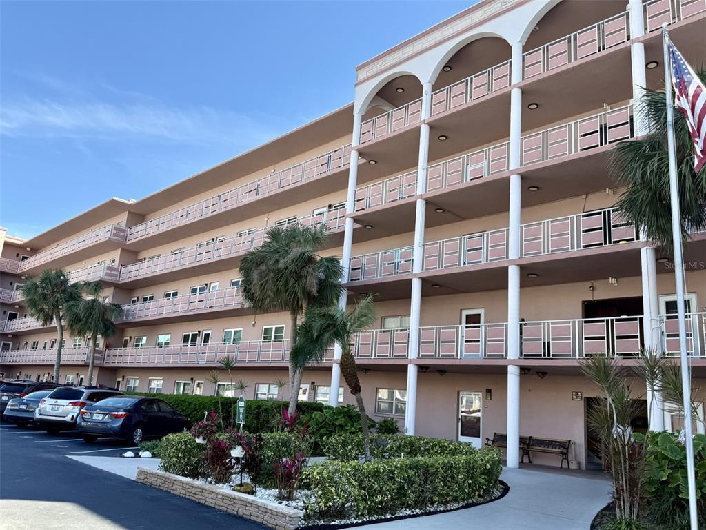 5521 80TH STREET NORTH UNIT 306