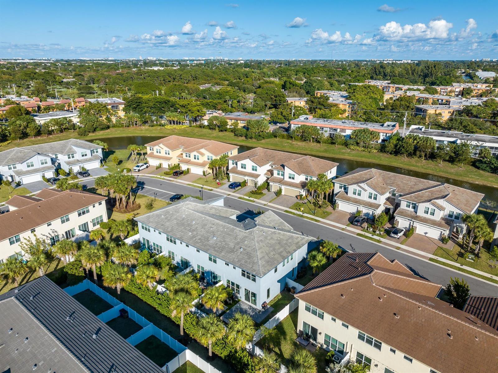 4364 Veleiros Avenue, Deerfield Beach FL 33064
