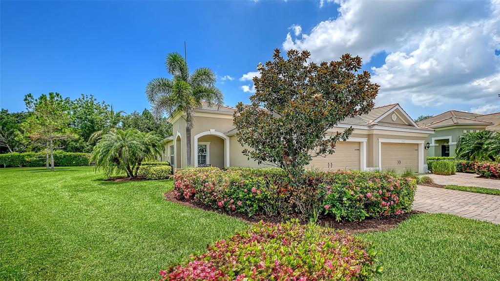 4866 MAYMONT PARK CIRCLE
