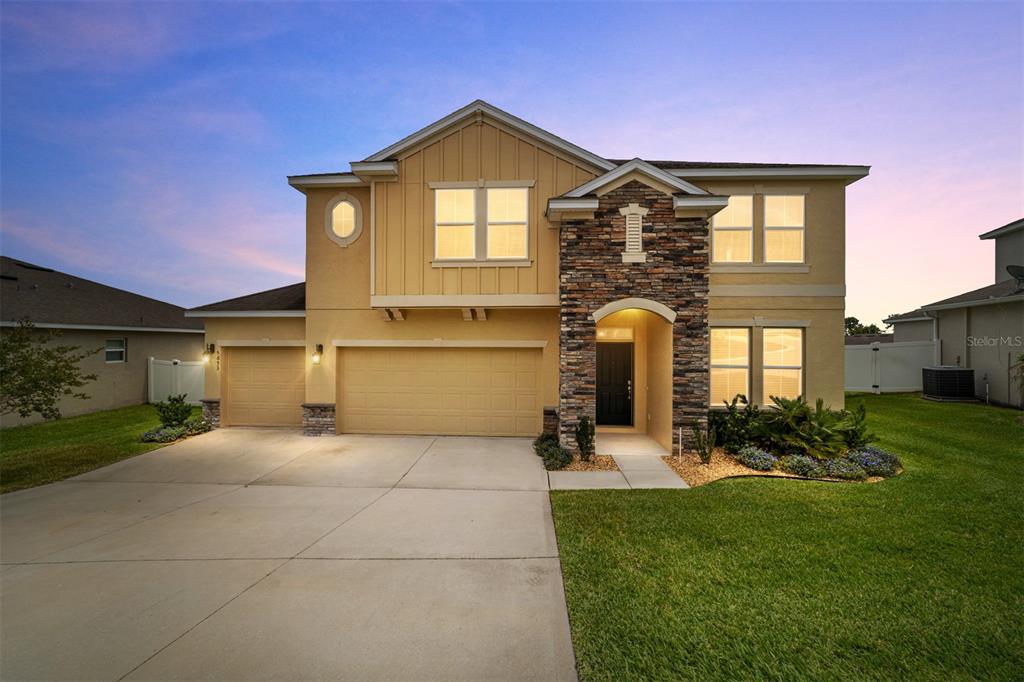 5653 SW 50TH TERRACE