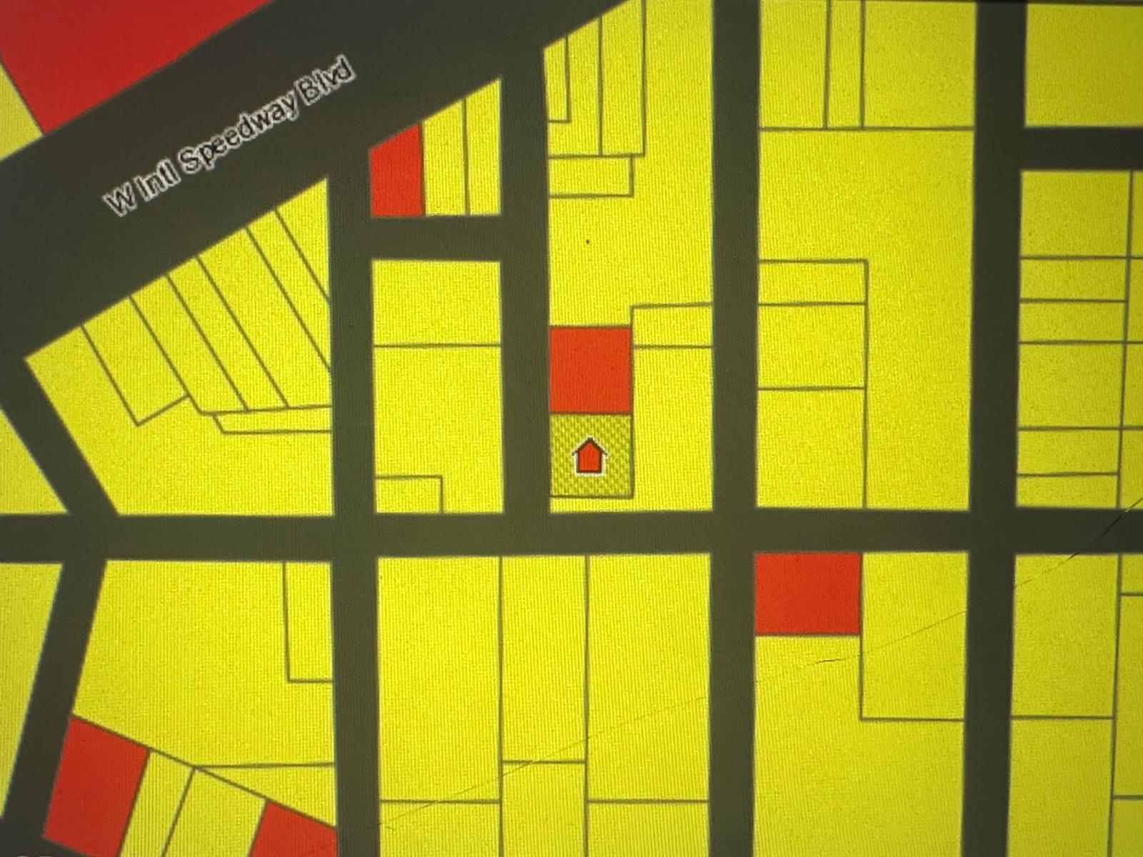 This is a map showing a highlighted property lot in a residential neighborhood — 0 W International Speedway Boulevard, FL 32124, FL