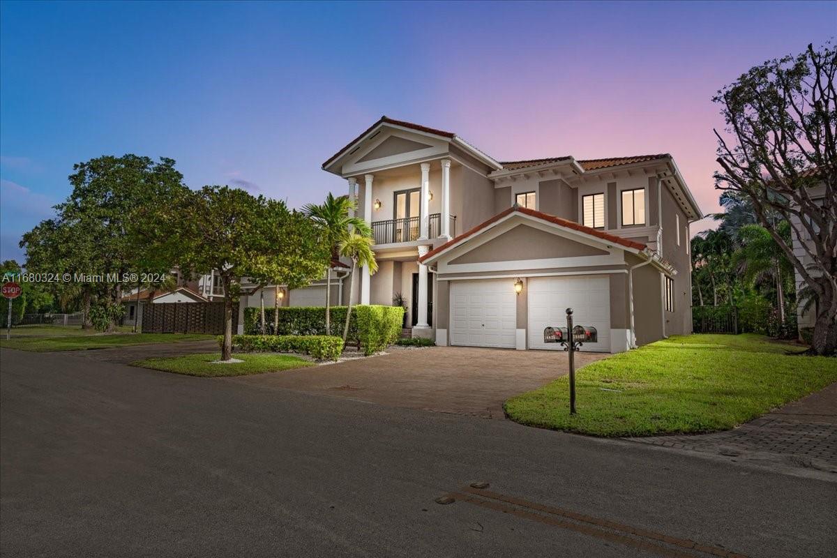 18835 SW 76th Ct, Cutler Bay FL 33157