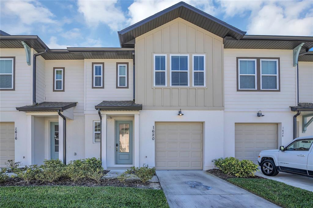 1620 PELICAN DRIVE