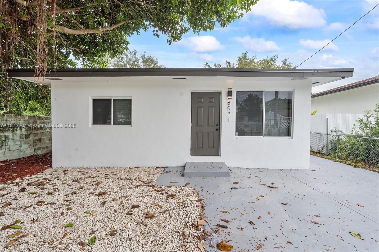 8521 NW 15th Ave, Miami FL 33147