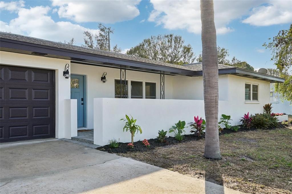 2746 TANGELO DRIVE