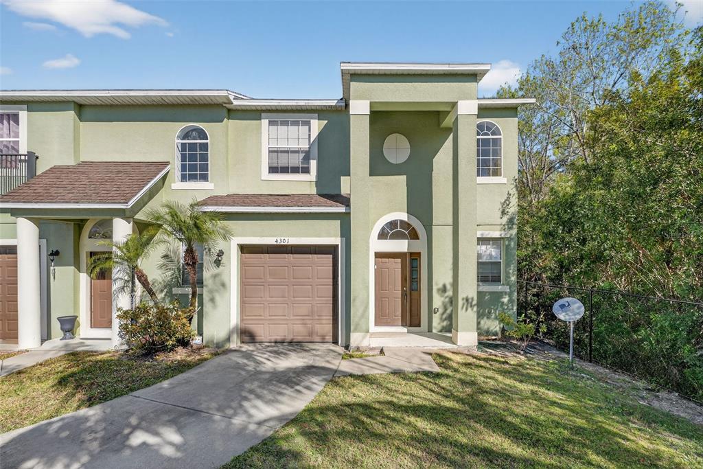 4301 PARADISE COVE COURT