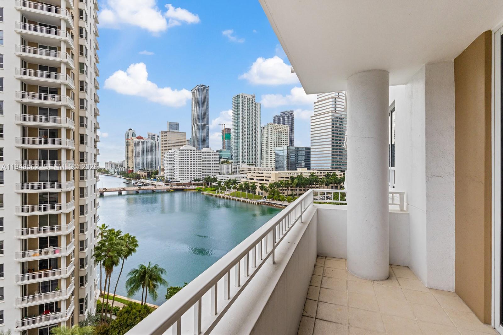 801 Brickell Key Blvd # 1005, Miami FL 33131