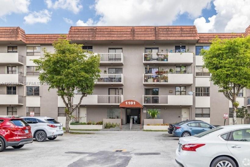1101 SW 122nd Ave # 106, Miami FL 33184